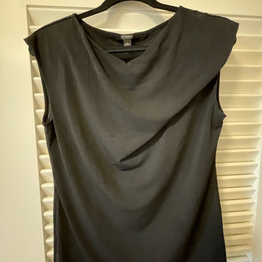 Size L Ann Taylor black top